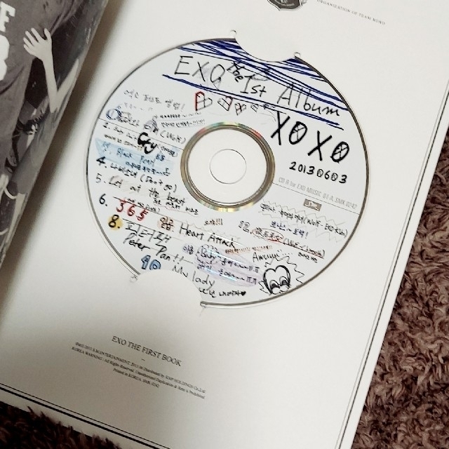 EXO(エクソ)のEXO WOLF CD XOXO エンタメ/ホビーのCD(K-POP/アジア)の商品写真
