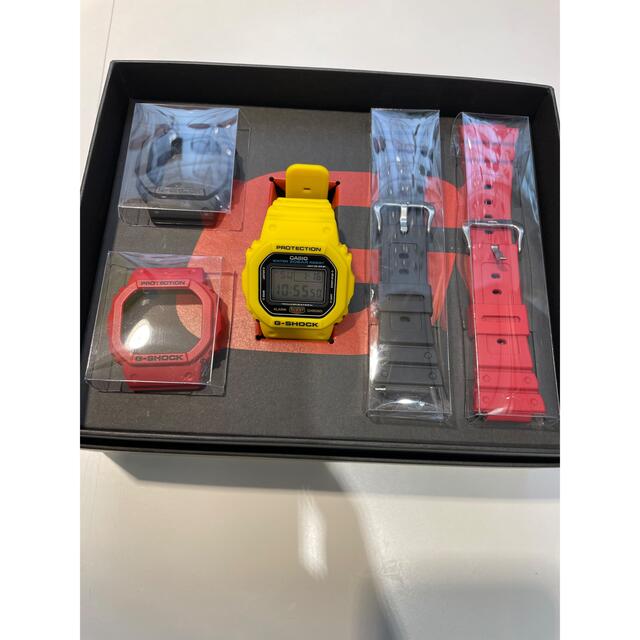 G-SHOCK(ジーショック)のG-SHOCK リバイバルモデルDWE-5600R-9JR メンズの時計(腕時計(デジタル))の商品写真