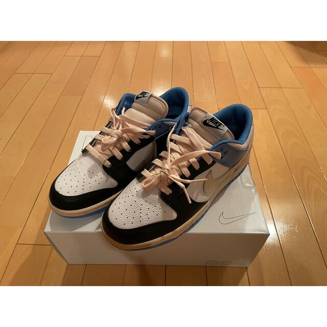 NIKE DUNK LOW BY YOU トラビス✖️フラグメント風 1