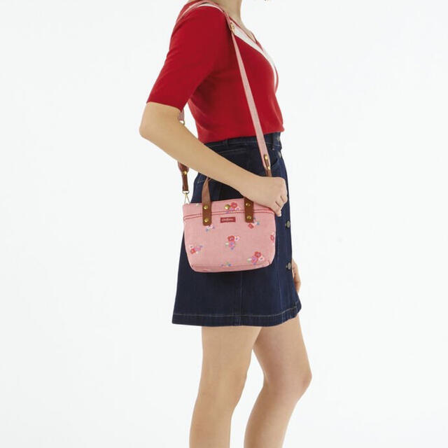 Cath Kidston(キャスキッドソン)のミニ ショルダーバッグ キャスキッドソン 花柄 クロスボディ レディースのバッグ(ショルダーバッグ)の商品写真