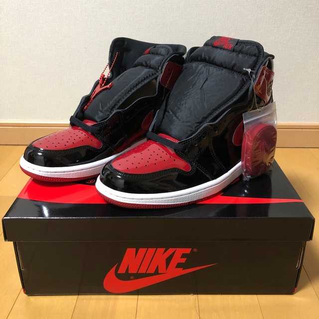 NIKE(ナイキ)のNIKE AIR JORDAN 1  Patent Bred【28.5cm】 メンズの靴/シューズ(スニーカー)の商品写真