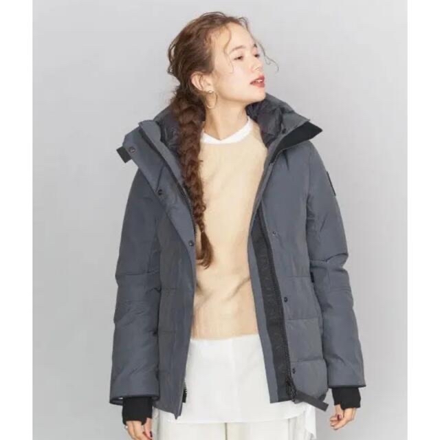 CANADA GOOSE(カナダグース)の最終価格！カナダグースLYNDALE PARKA BLACK LABEL レディースのジャケット/アウター(ダウンジャケット)の商品写真