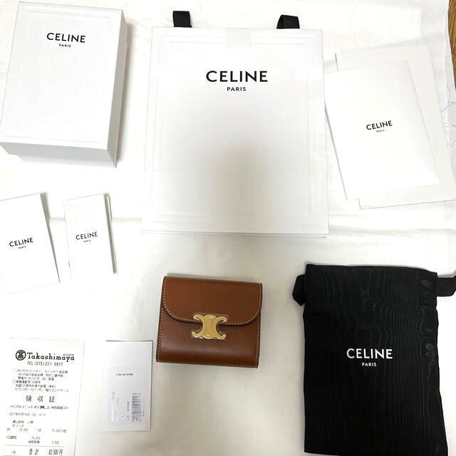 celine(セリーヌ)のスモール　トリオンフ　ウォレット レディースのファッション小物(財布)の商品写真