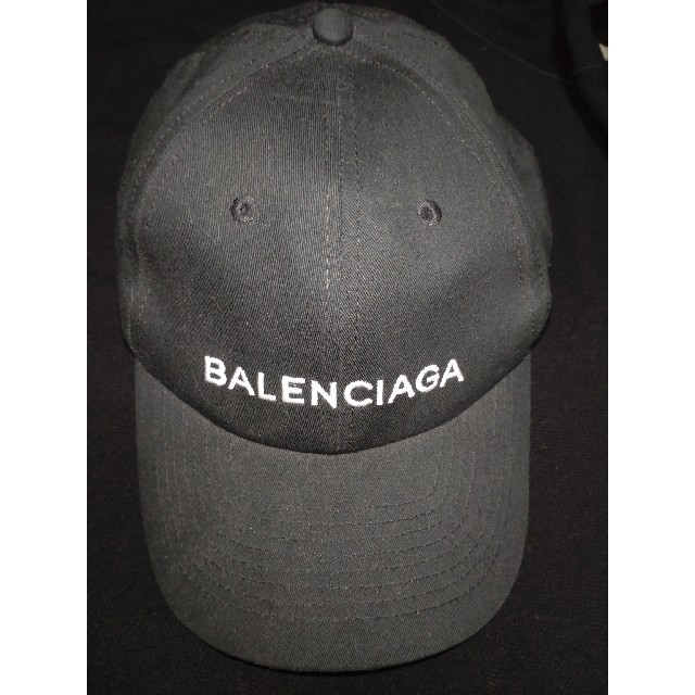 BALENCIAGAキャップ