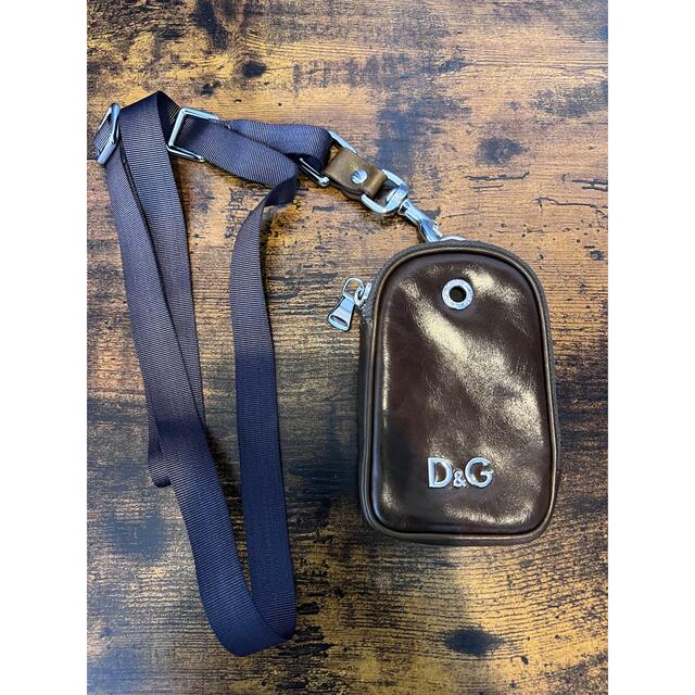 D&G(ディーアンドジー)のD&G ポーチ　 レディースのファッション小物(ポーチ)の商品写真