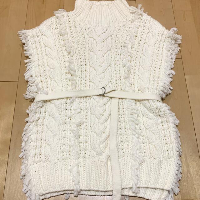 Ameri VINTAGE(アメリヴィンテージ)のAmeri UNDRESSED LOOP OVER KNIT VEST  レディースのトップス(ニット/セーター)の商品写真