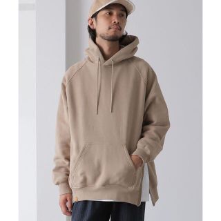 ビームス(BEAMS)の【美品】ビームス × ディスカス フードパーカー ベージュ サイズL(パーカー)