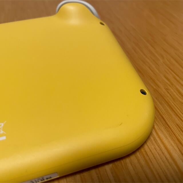 Nintendo Switch(ニンテンドースイッチ)のNintendo Switch Lite イエロー エンタメ/ホビーのゲームソフト/ゲーム機本体(家庭用ゲーム機本体)の商品写真