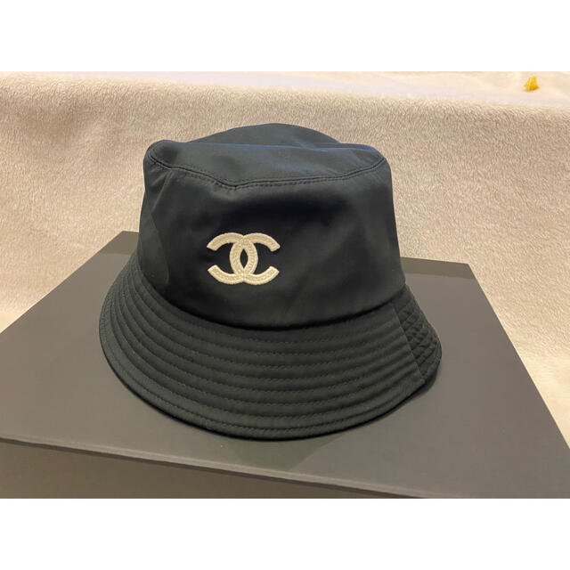 即完売商品♡♡CHANEL カメリア　バケットハット　Mサイズ