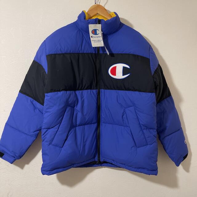 Champion(チャンピオン)の新品L  Champion  ¥30,800アクションスタイルダウンジャケット メンズのジャケット/アウター(ダウンジャケット)の商品写真