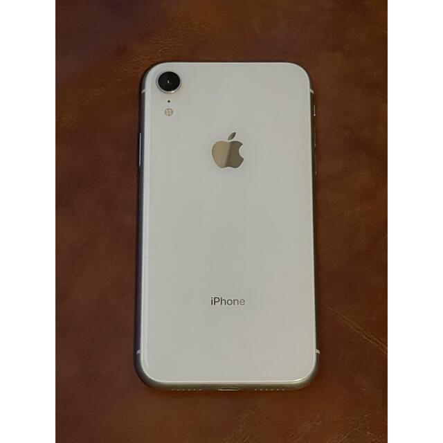 Apple(アップル)のiPhone XR White 128 GB SIMフリー スマホ/家電/カメラのスマートフォン/携帯電話(スマートフォン本体)の商品写真