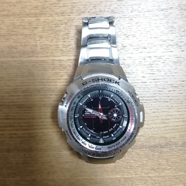 G-SHOCK(ジーショック)のカシオ　G-SHOCK　G-700D-1AJF メンズの時計(腕時計(アナログ))の商品写真