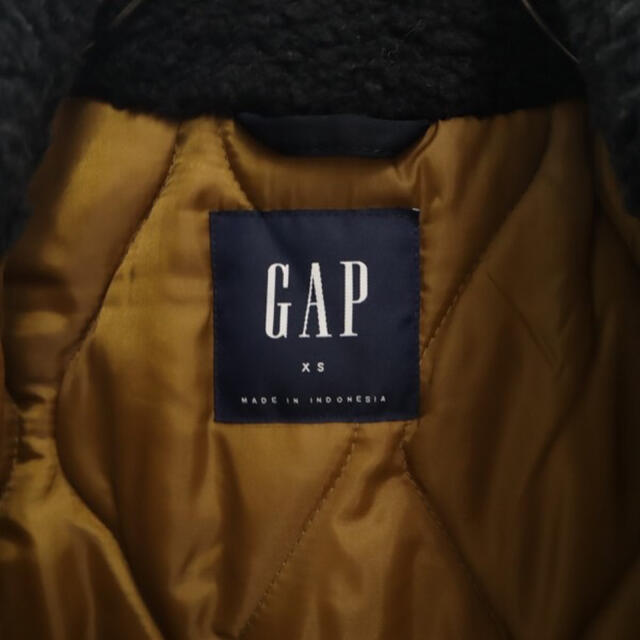 GAP(ギャップ)のギャップ 中綿入 ブルゾン 襟ボア XS ネイビー GAP メンズ アウター メンズのジャケット/アウター(ブルゾン)の商品写真