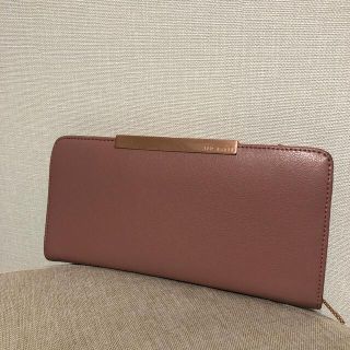 テッドベイカー(TED BAKER)のテッドベイカー　財布　ミッドナイトピンク(長財布)