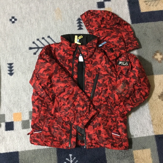 FILA(フィラ)のスキーウェア　スノーボードウェア  キッズ　130センチ キッズ/ベビー/マタニティのキッズ服男の子用(90cm~)(その他)の商品写真