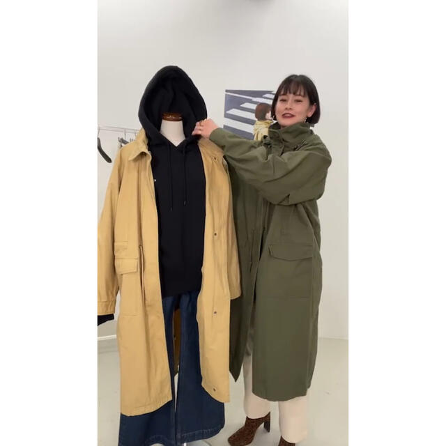 SLY(スライ)の【e／s】 2WAY HOODED MILITARY コート☆エマスライ☆カーキ レディースのジャケット/アウター(ミリタリージャケット)の商品写真