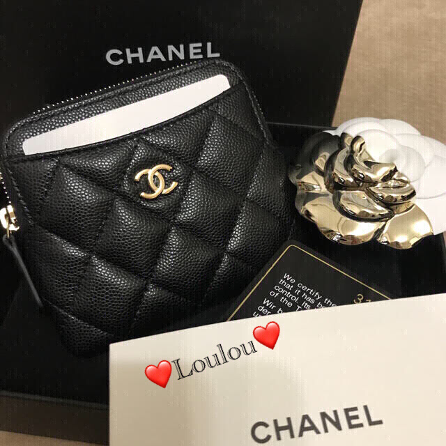 CHANELシャネル マトラッセキャビアスキンミニウォレット 新品未使用