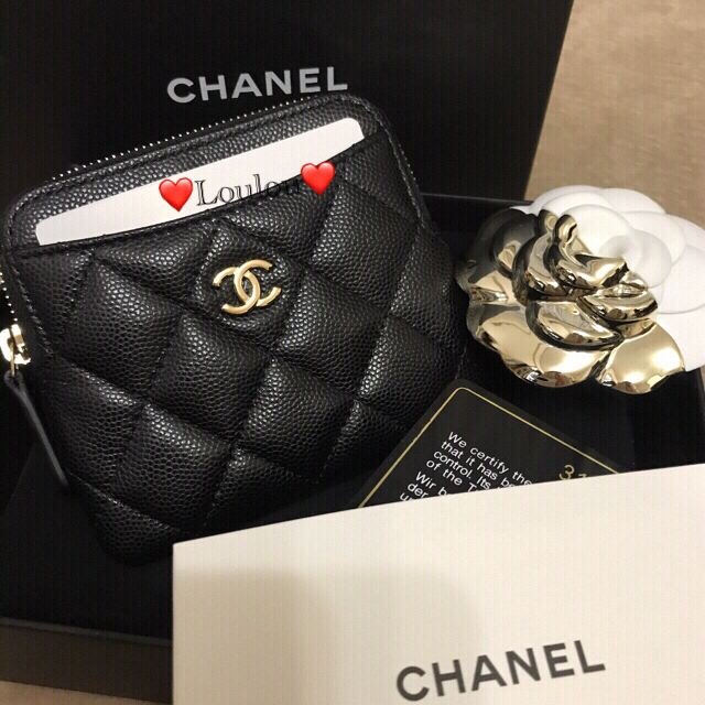 ????CHANEL❤️希少????キャビアスキン????新品未使用????ミニウォレット????