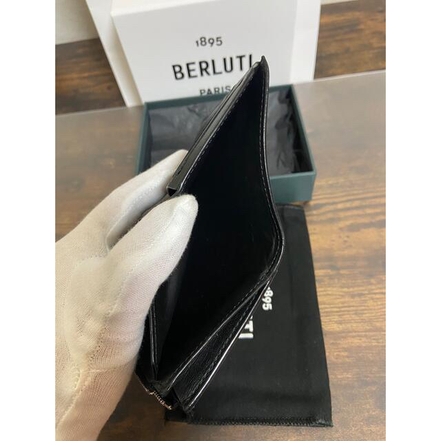 Berluti(ベルルッティ)のベルルッティ二つ折り財布 メンズのファッション小物(折り財布)の商品写真