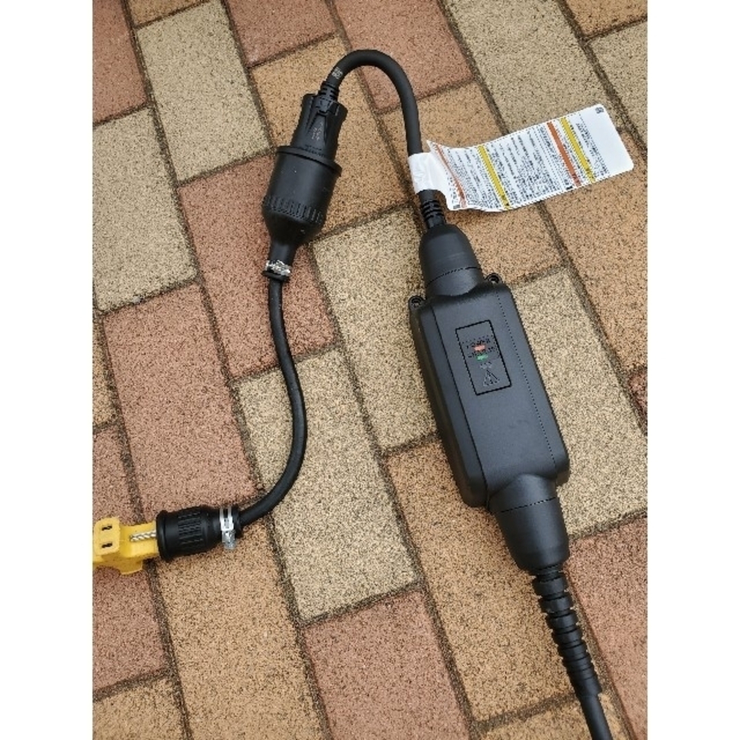 トヨタ - 充電変換ケーブル 200V→100V プリウス RAV4 PHV リーフ