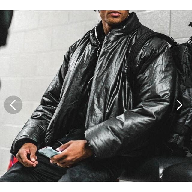 GAP(ギャップ)の最終値下げ　YEEZY GAP ROUND JACKET BLACK XL メンズのジャケット/アウター(ダウンジャケット)の商品写真