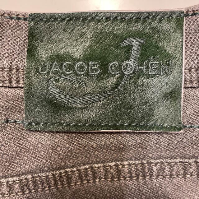 JACOB COHEN(ヤコブコーエン)のほぼ新品 JACOB COHEN ヤコブコーエン パンツ チャコールグレー 33 メンズのパンツ(デニム/ジーンズ)の商品写真