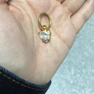 一粒ハートストーン♡ボディーピアス(ピアス(片耳用))