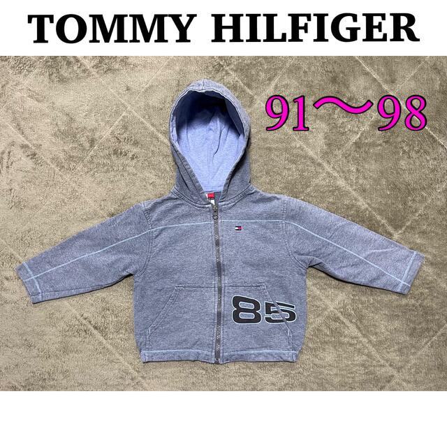 TOMMY HILFIGER(トミーヒルフィガー)のTOMMY HILFIGER  キッズ　パーカー　3T    91〜98  キッズ/ベビー/マタニティのキッズ服男の子用(90cm~)(Tシャツ/カットソー)の商品写真