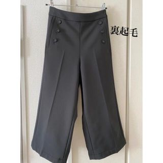 アウィーエフ(AuieF)のアウィーエフ　パンツ　黒(カジュアルパンツ)