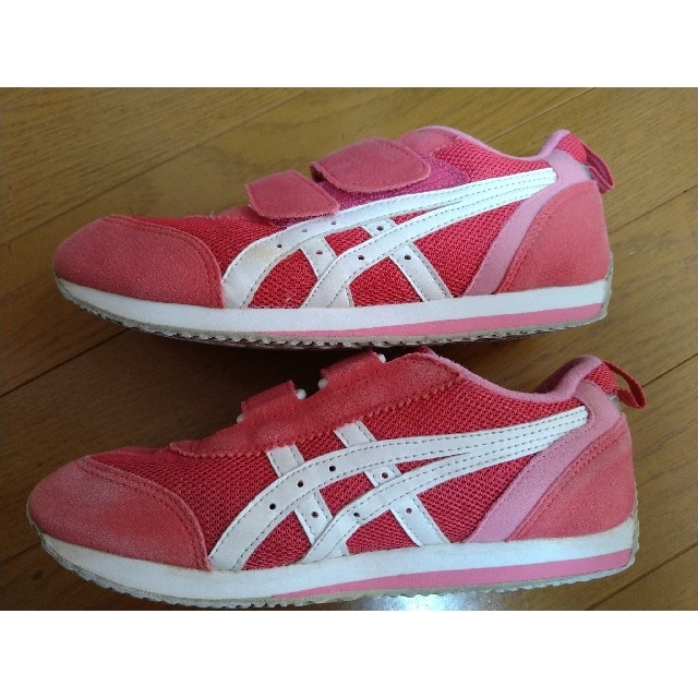 asics(アシックス)のASICSスクスク　20.5cm　ピンク / ホワイト キッズ/ベビー/マタニティのキッズ靴/シューズ(15cm~)(スニーカー)の商品写真