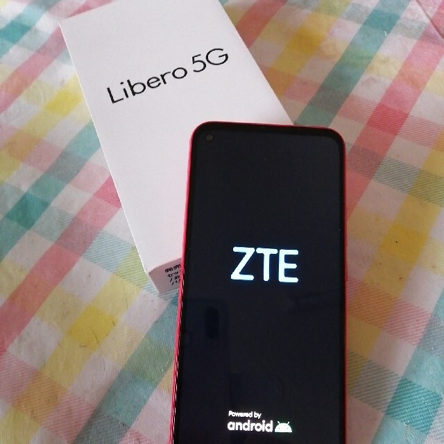 【美品】ZTE Libero 5G A003ZT レッド