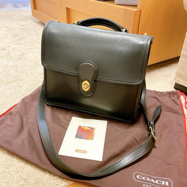 COACH(コーチ)の新品同様 USA製 オールドコーチ ショルダーバッグ ブラック 2way レディースのバッグ(ショルダーバッグ)の商品写真