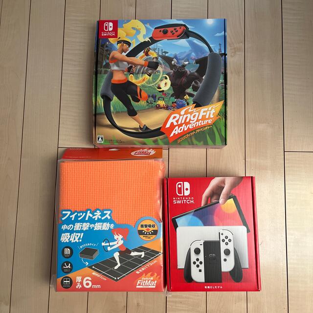 新品未開封　Nintendo Switch ELとリングフィット