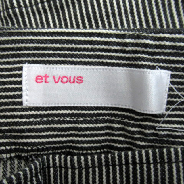 et vous(エヴー)のエヴー ET VOUS タイトスカート ミニ丈 ヒッコリー柄 32 黒 白 レディースのスカート(ミニスカート)の商品写真