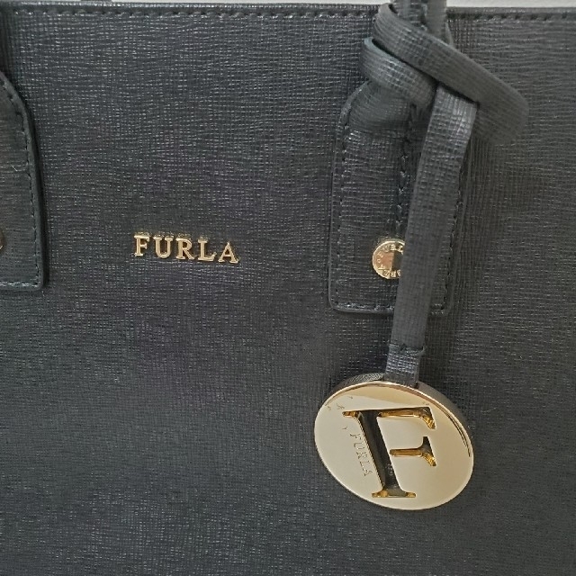 Furla(フルラ)のFURLA　フルラ　2way リンダ　S 　入学式　ハンドバッグ　ブラック　入園 レディースのバッグ(ハンドバッグ)の商品写真