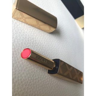 エスティローダー(Estee Lauder)のエスティローダー　イルミネーティング　シャインリップスティック(口紅)