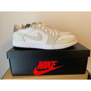 ナイキ(NIKE)のNIKE AIR JORDAN 1 LOW OG "GHOST GREEN" (スニーカー)