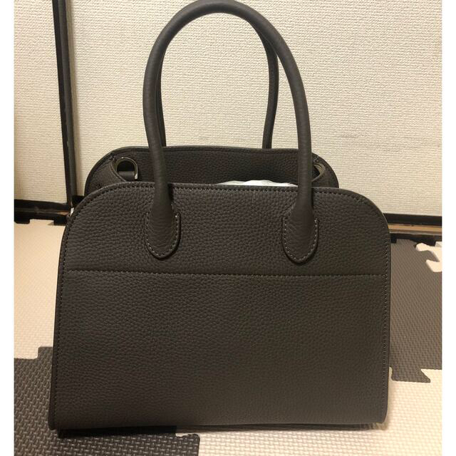 Drawer(ドゥロワー)のThe Row マルゴー10 Margaux ELEPHANT GRAY ザロウ レディースのバッグ(ショルダーバッグ)の商品写真