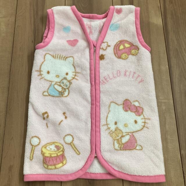 西松屋(ニシマツヤ)のスリーパー ベスト　キティーちゃん キッズ/ベビー/マタニティのキッズ服女の子用(90cm~)(パジャマ)の商品写真