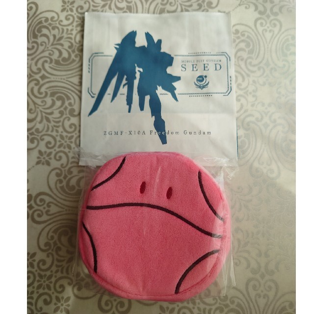 ガンダムSEED ハロ　ピンク　バレンタイン　チョコ エンタメ/ホビーのアニメグッズ(その他)の商品写真