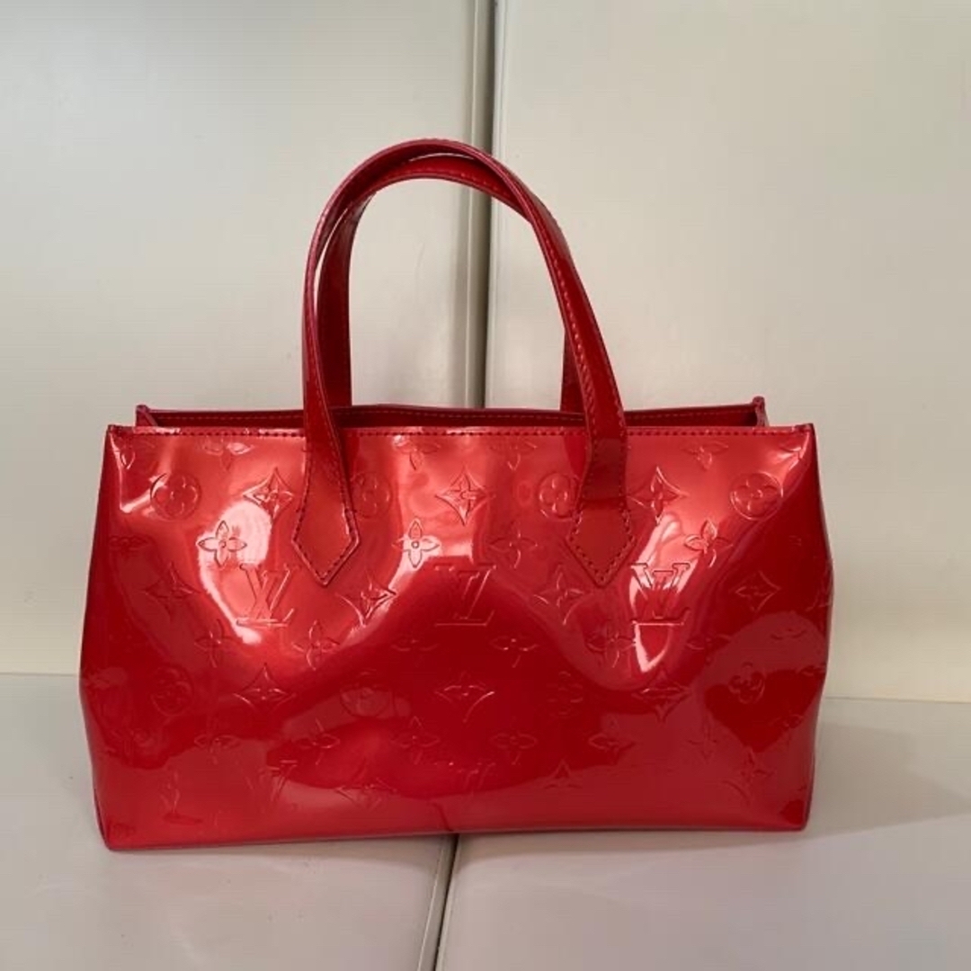 LOUIS VUITTON(ルイヴィトン)のルイヴィトン　ヴェルニ　ウィルシャーPM レディースのバッグ(ハンドバッグ)の商品写真