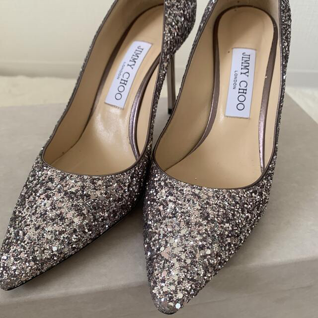 JIMMY CHOO(ジミーチュウ)の★処分前値引★【美品】JIMMY CHOO  ROMY85 パンプス レディースの靴/シューズ(ハイヒール/パンプス)の商品写真