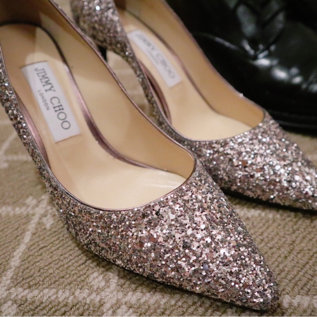 JIMMY CHOO(ジミーチュウ)の★処分前値引★【美品】JIMMY CHOO  ROMY85 パンプス レディースの靴/シューズ(ハイヒール/パンプス)の商品写真