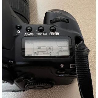 Canon EOS-30Dシグマ28-80mmレンズ付き