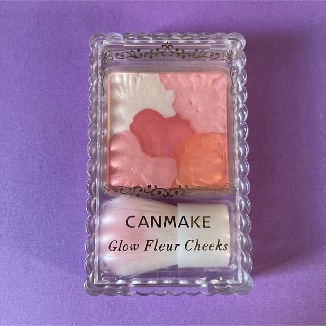 CANMAKE(キャンメイク)の週末お値下げ♡CANMAKE♡グロウフルールチークス 02 アプリコットフルール コスメ/美容のベースメイク/化粧品(チーク)の商品写真