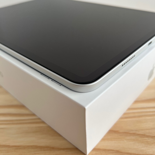 iPad Pro 11インチ 第3世代 Wi-Fi 128GB 2021 M1 スマホ/家電/カメラのPC/タブレット(タブレット)の商品写真