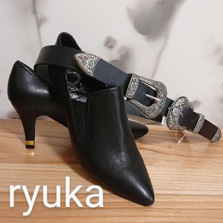 セヴントゥエルヴサーティ(VII XII XXX)の■ ZARA 新品  ベルト 付 ■ セブン トゥエルブ サーティ パンプス 靴(ハイヒール/パンプス)