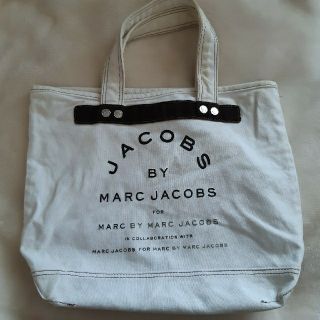 マークジェイコブス(MARC JACOBS)のMARC JACOBS　マークジェイコブス　トートバッグ　ホワイト　白(トートバッグ)