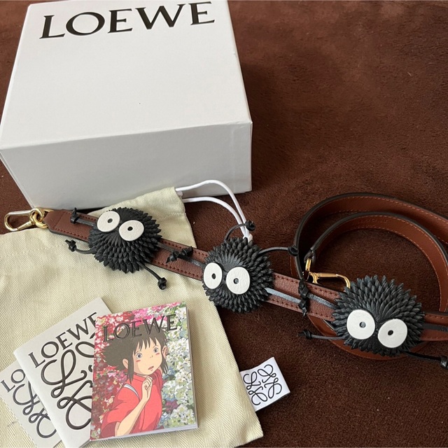 LOEWE ロエベ× 千と千尋の神隠し　ススワタリ チャーム