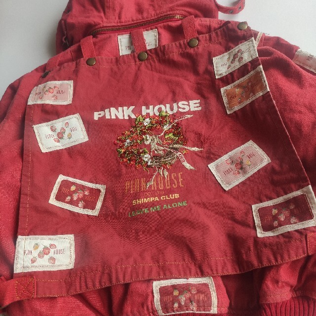 PINK HOUSE(ピンクハウス)の希少　人気　ピンクハウス　苺リース　中綿　ブルゾン レディースのジャケット/アウター(ブルゾン)の商品写真